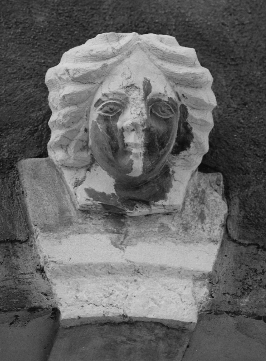 testa di donna (chiave di volta) - ambito veneto (fine/inizio secc. XVII/ XVIII)