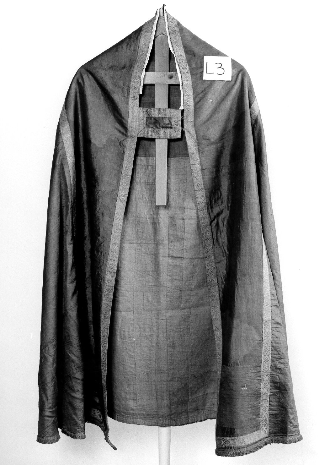 piviale - manifattura veneta (sec. XIX)