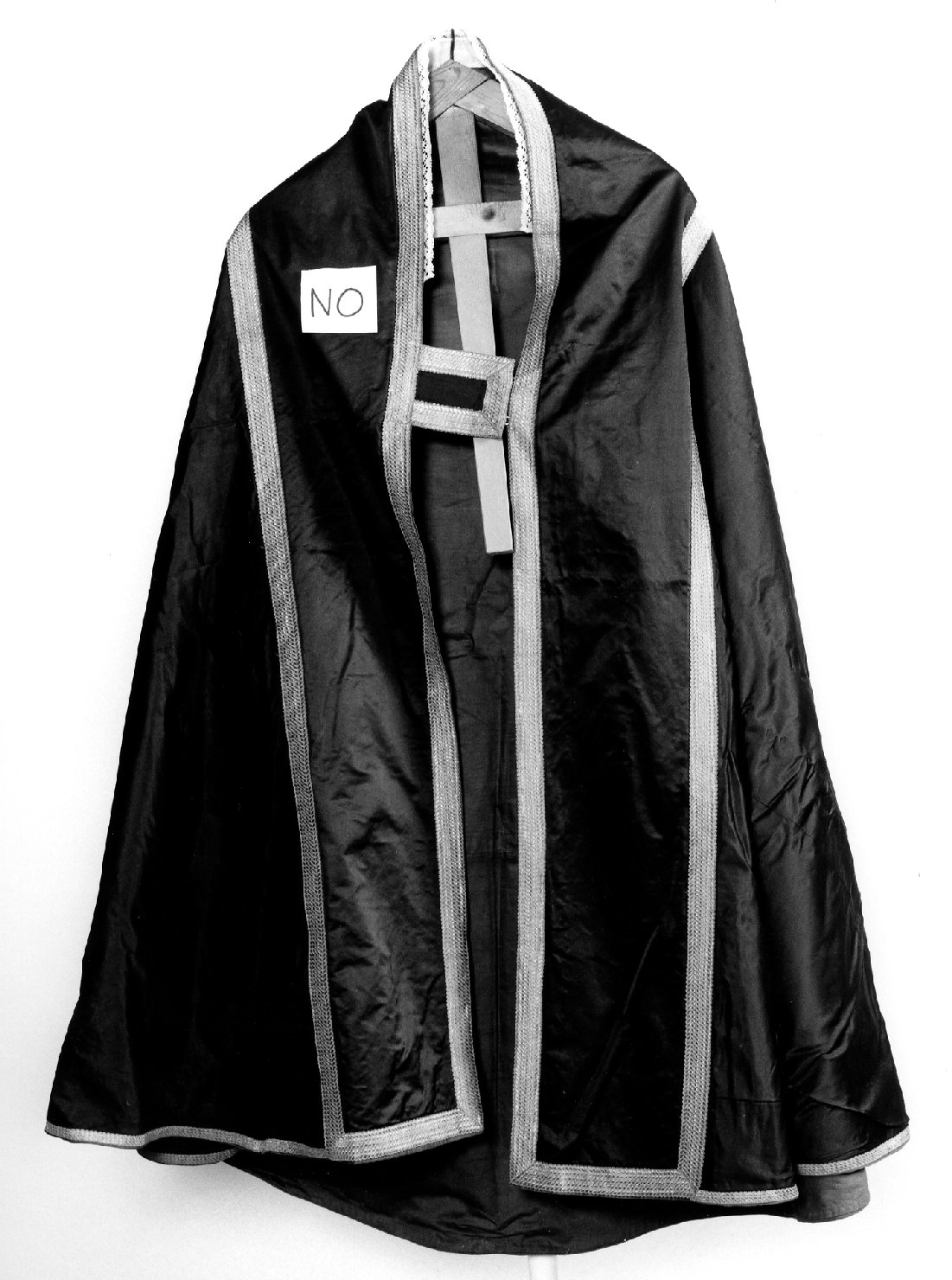 piviale - manifattura veneta (sec. XVIII)