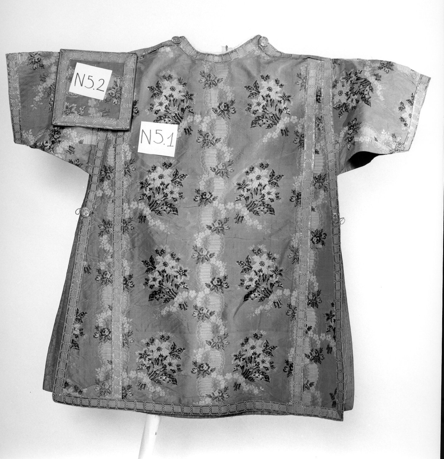 paramento liturgico, insieme - manifattura veneta (sec. XVIII)