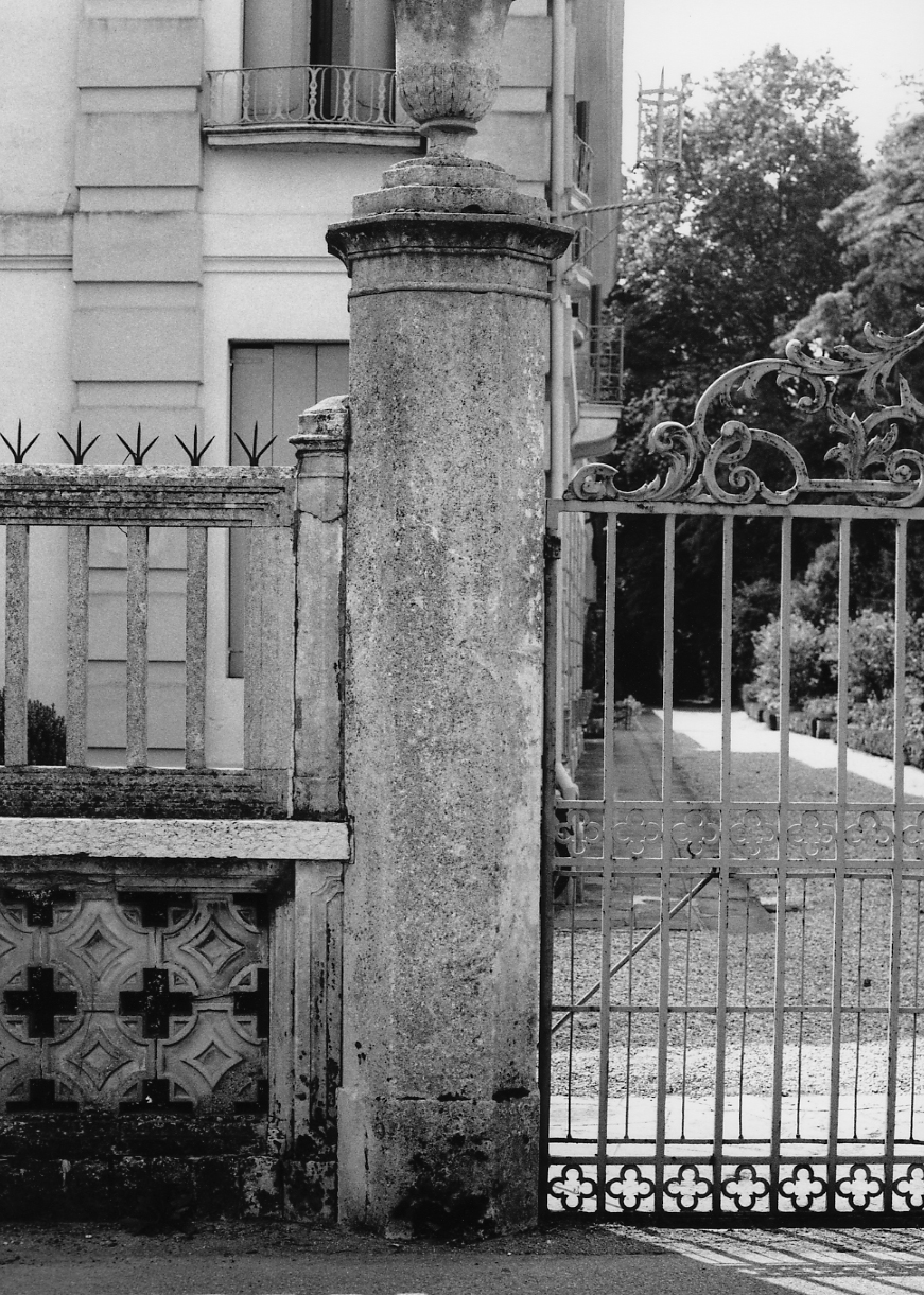 pilastro - ambito veneto (secc. XVIII/ XIX)