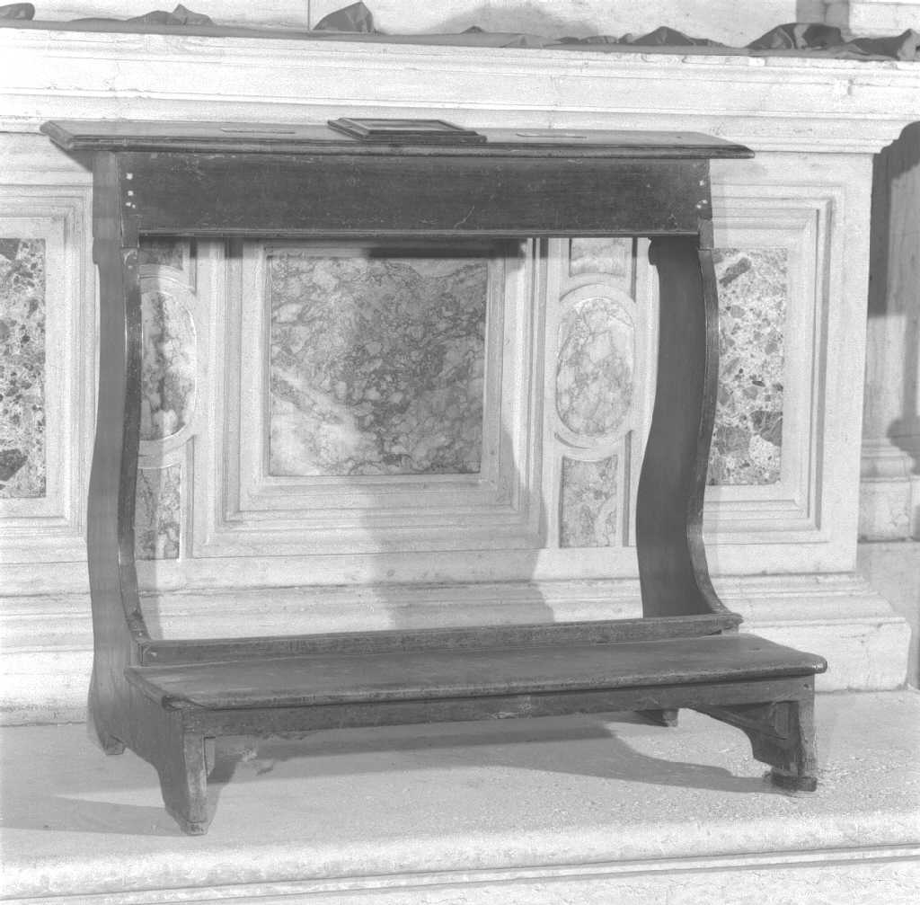 inginocchiatoio - ambito veneto (fine/inizio secc. XVIII/ XIX)