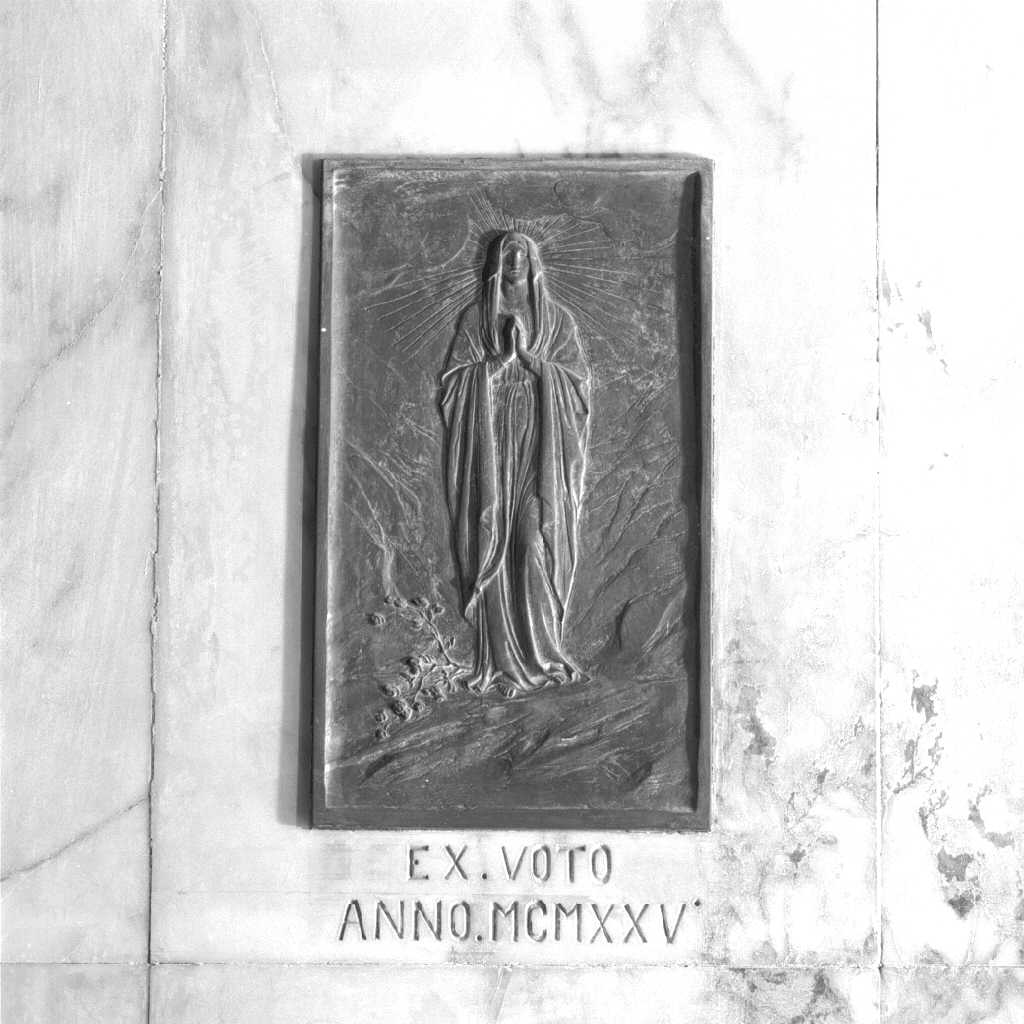 rilievo - bottega veneta (sec. XX)