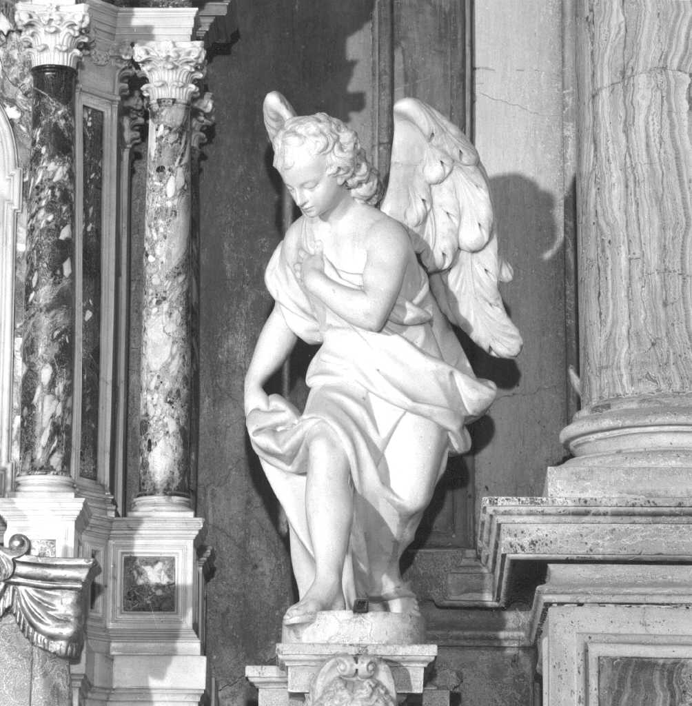 angelo adorante (scultura, elemento d'insieme) - ambito veneto (sec. XVII)