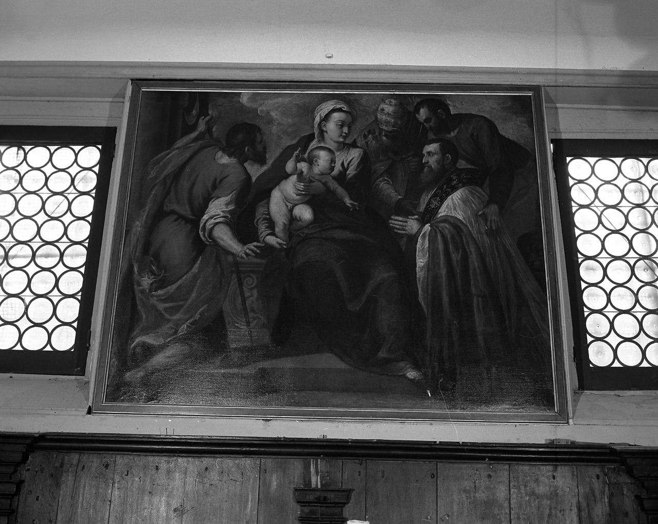 Madonna con Bambino e Santi (dipinto) di Negretti Jacopo detto Palma il Giovane (sec. XVI)