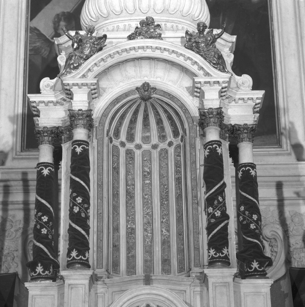 tabernacolo-tronetto per esposizione eucaristica, elemento d'insieme di Massari Giorgio (sec. XVIII)