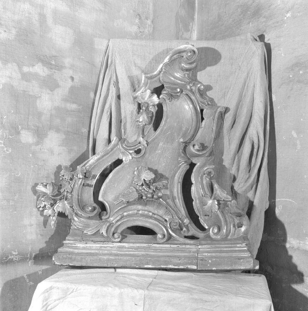 decorazione a intaglio, elemento d'insieme - bottega veneta (seconda metà sec. XVIII)