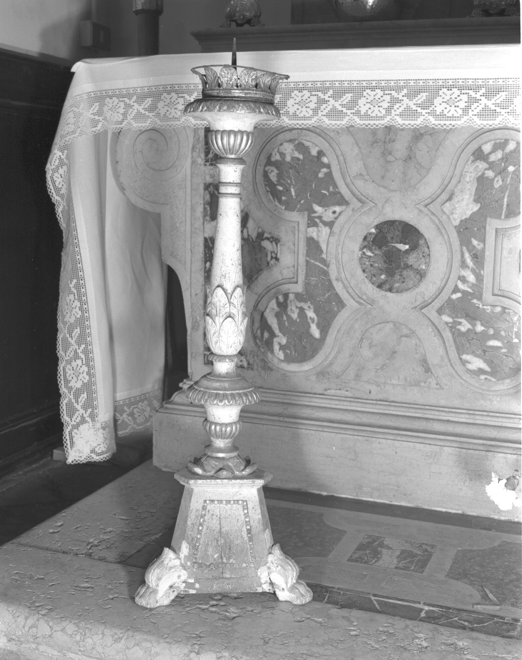 candelabro - bottega veneta (seconda metà sec. XVIII)