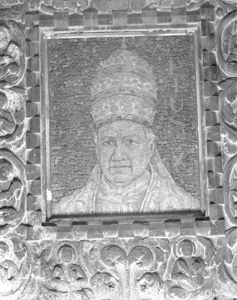 Ritratto di Papa Pio X (decorazione musiva) - bottega veneziana (metà sec. XX)