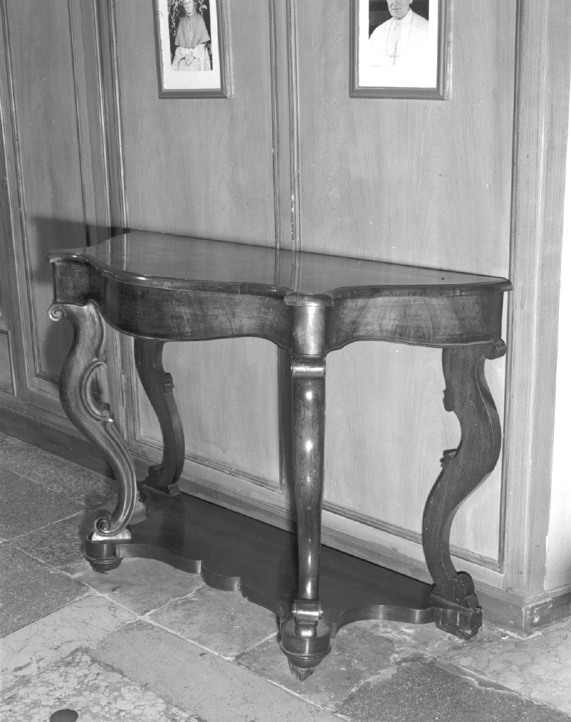 mobile - bottega veneta (sec. XIX)