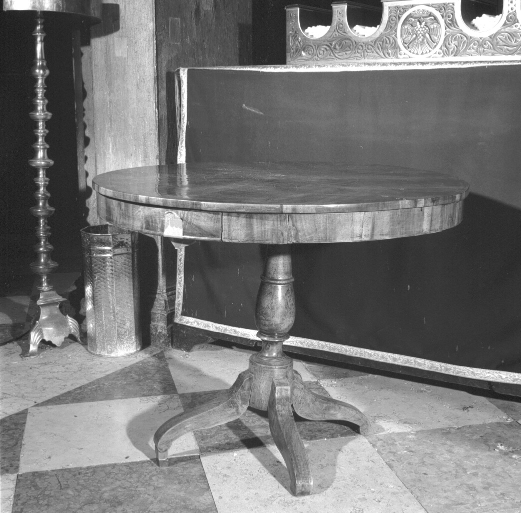 tavolo - ambito veneto (fine/inizio secc. XIX/ XX)