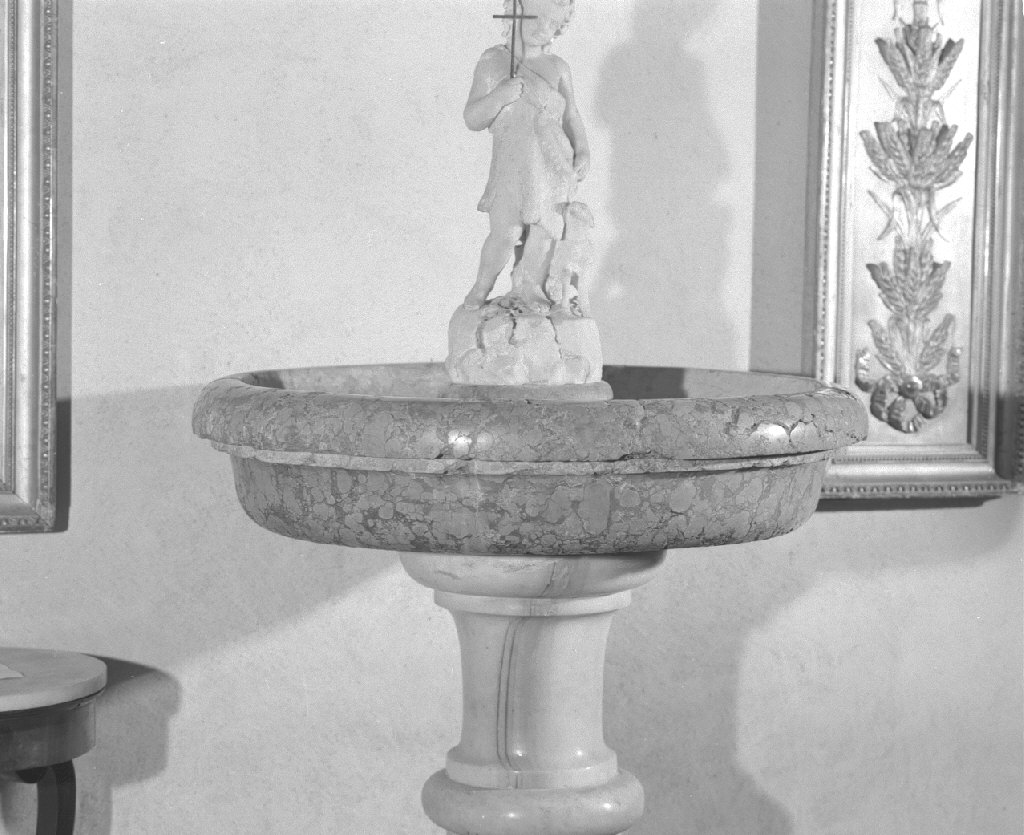 vasca di acquasantiera - ambito veneto (sec. XVIII)