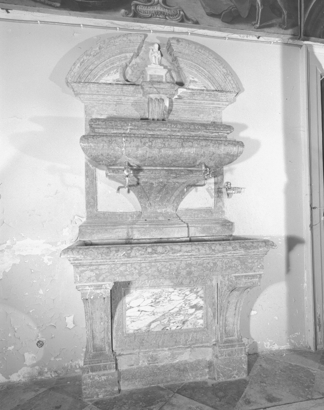 lavabo da sacrestia - bottega veneta (sec. XVII)