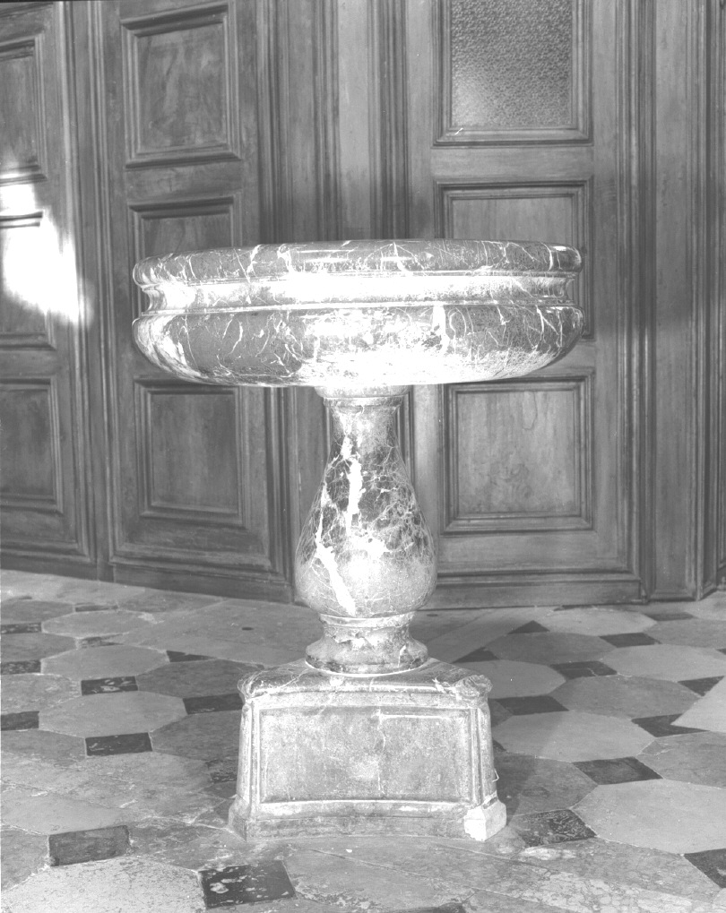 acquasantiera - bottega veneta (secc. XVII/ XVIII)