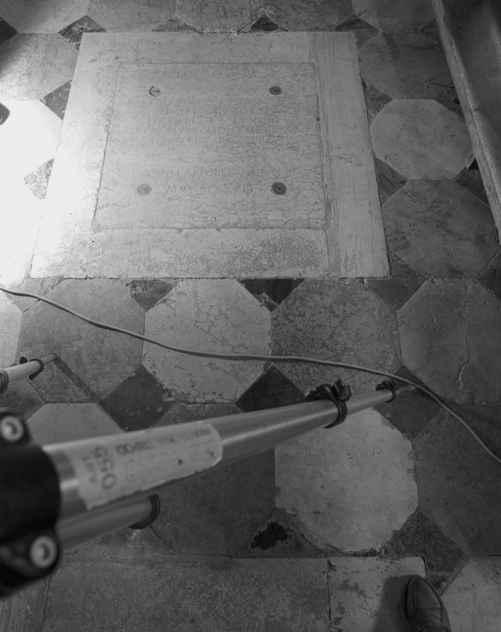 lapide tombale - bottega veneta (sec. XVII)