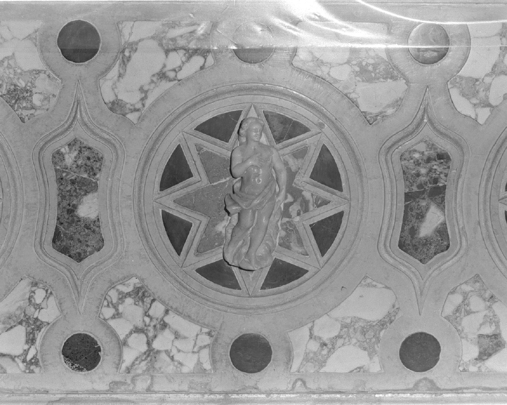 Figura allegorica (rilievo, opera isolata) (sec. XVIII)