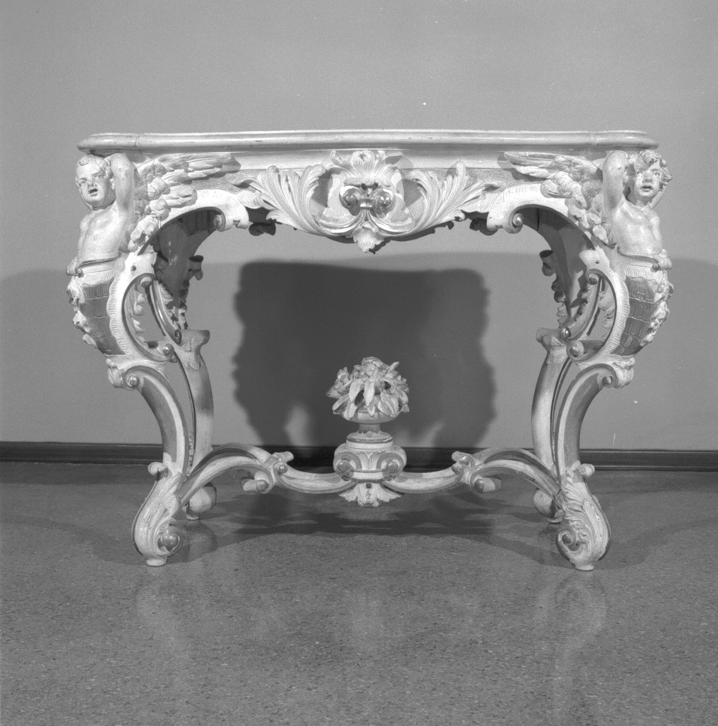 tavolino - ambito veneziano (sec. XVIII)