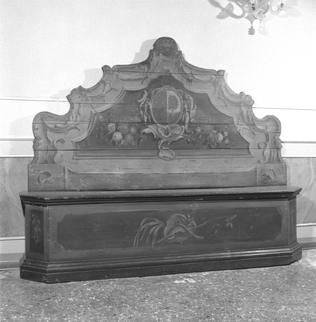 cassapanca - ambito veneziano (inizio sec. XVIII)