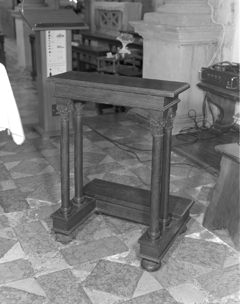 inginocchiatoio - ambito veneto (prima metà sec. XIX)