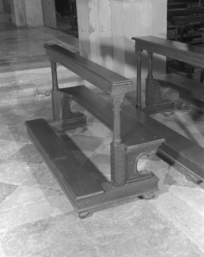 panca con inginocchiatoio - ambito veneto (prima metà sec. XIX)