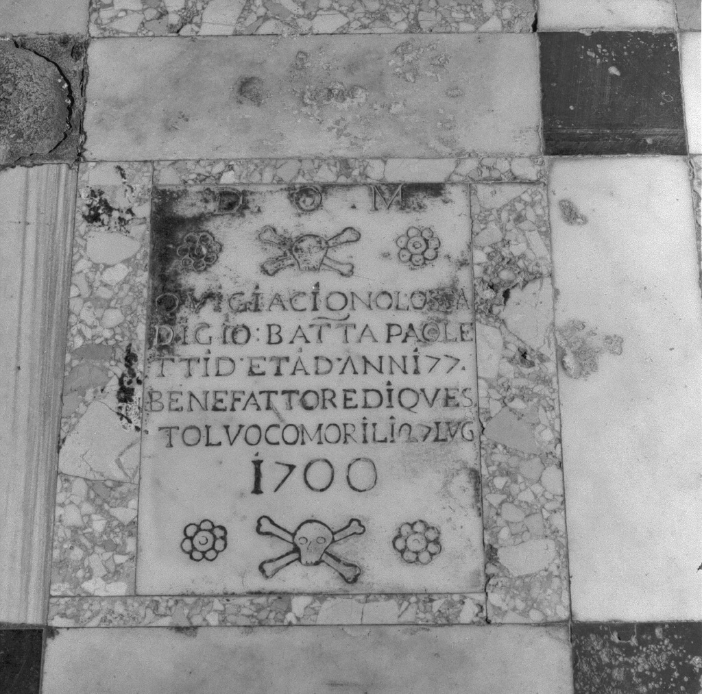 lapide tombale - ambito veneto (sec. XVIII)