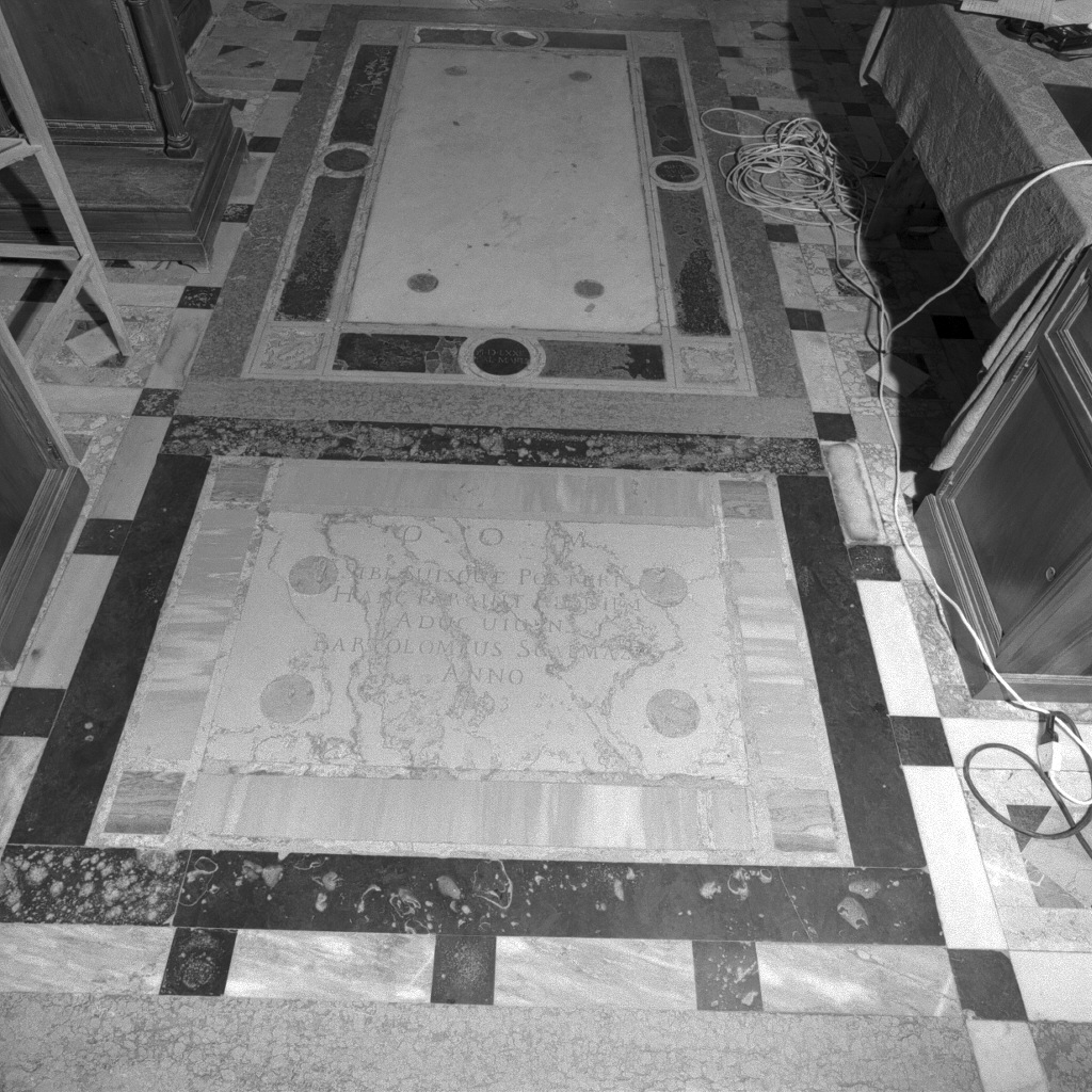 lapide tombale - ambito veneto (sec. XVII)