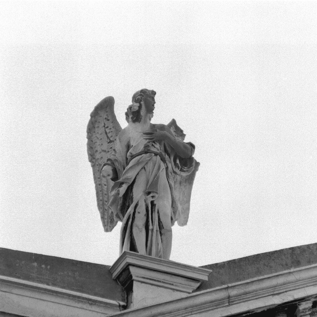 angelo (statua) di Falcone Bernardo (sec. XVII)