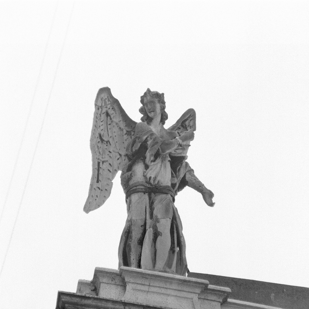 angelo (statua) di Falcone Bernardo (sec. XVII)