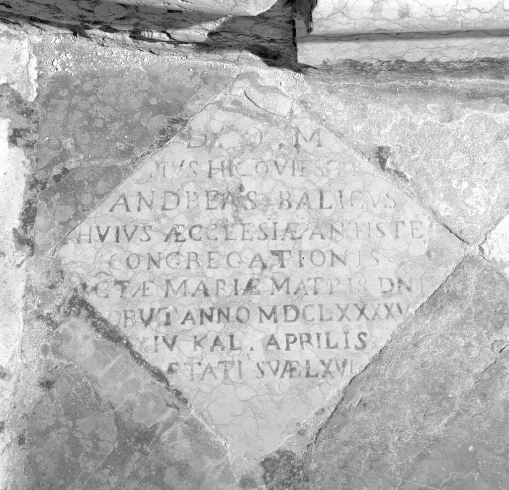 lapide tombale - ambito veneto (sec. XVII)