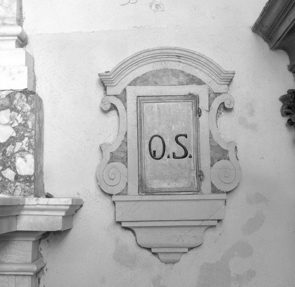 armadietto per oli santi - ambito veneto (sec. XVII)