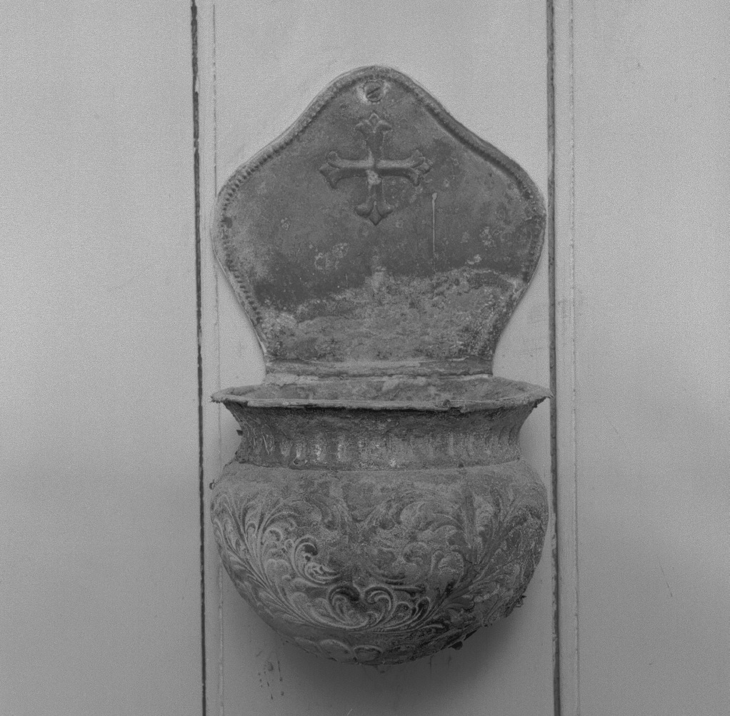 acquasantiera da parete - ambito veneto (sec. XIX)