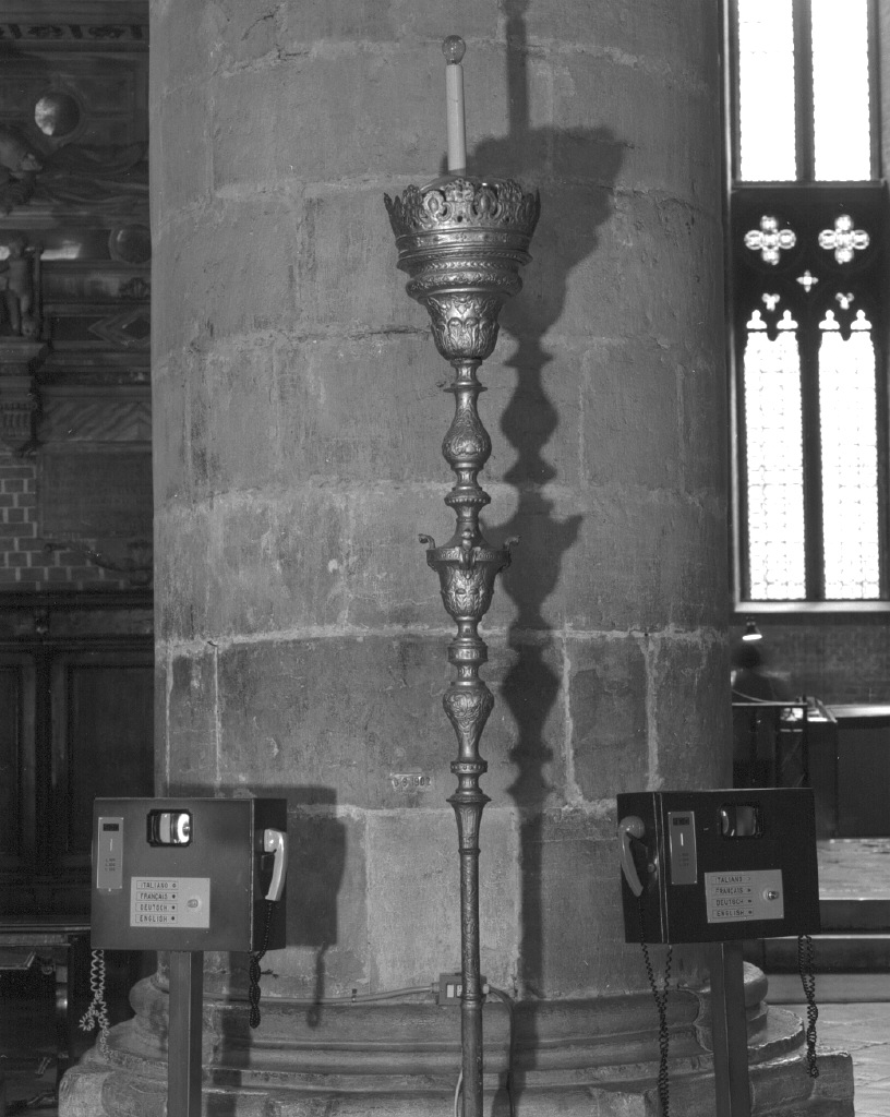 candelabro portatile - bottega veneta (sec. XIX)