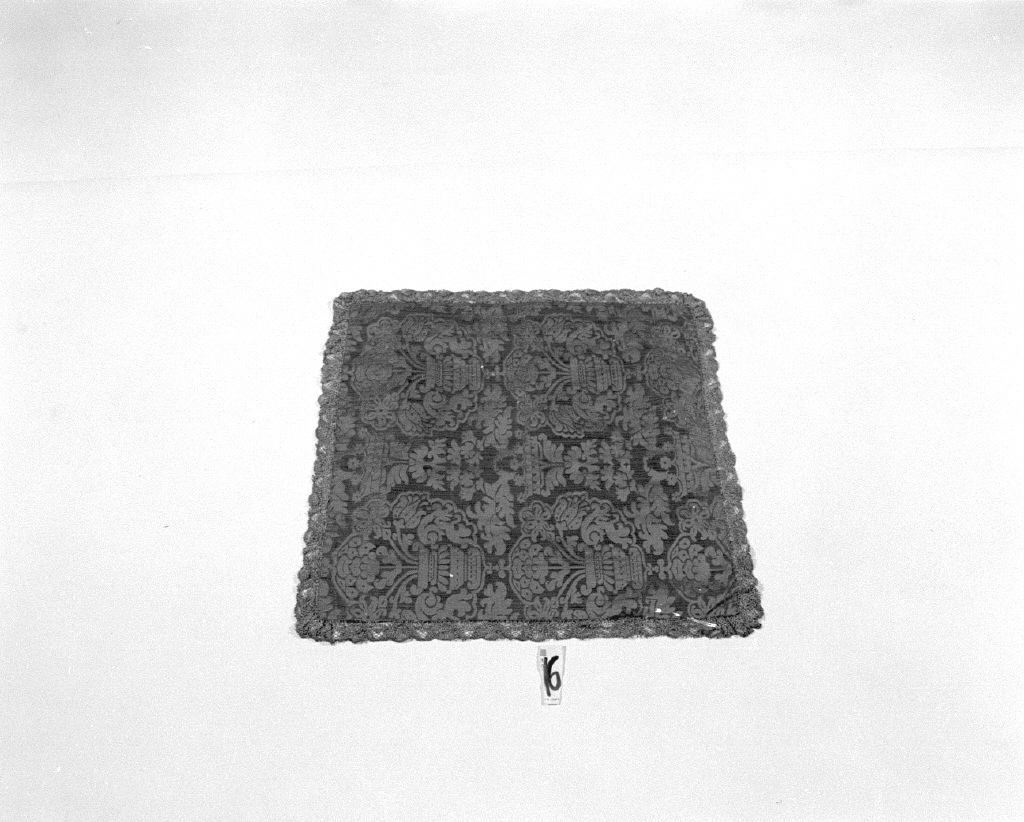 velo di calice - manifattura veneziana (fine/inizio secc. XVI/ XVII)