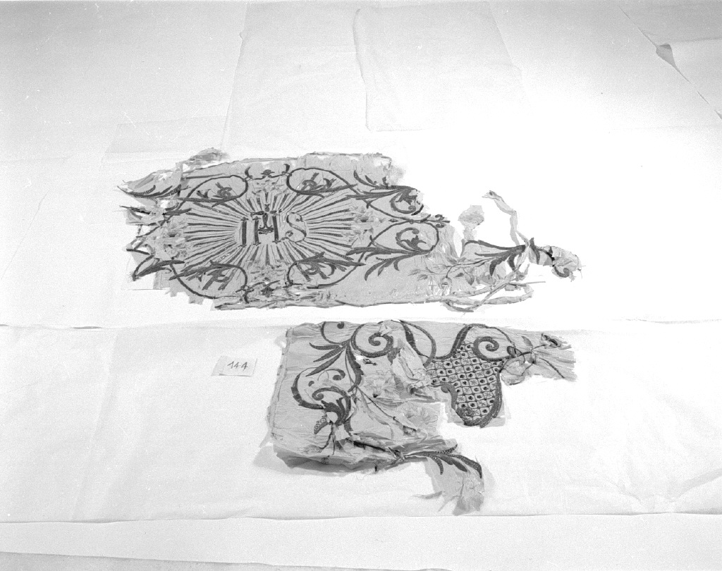 paramento liturgico, frammento - manifattura Italia centro-settentrionale (sec. XVIII)