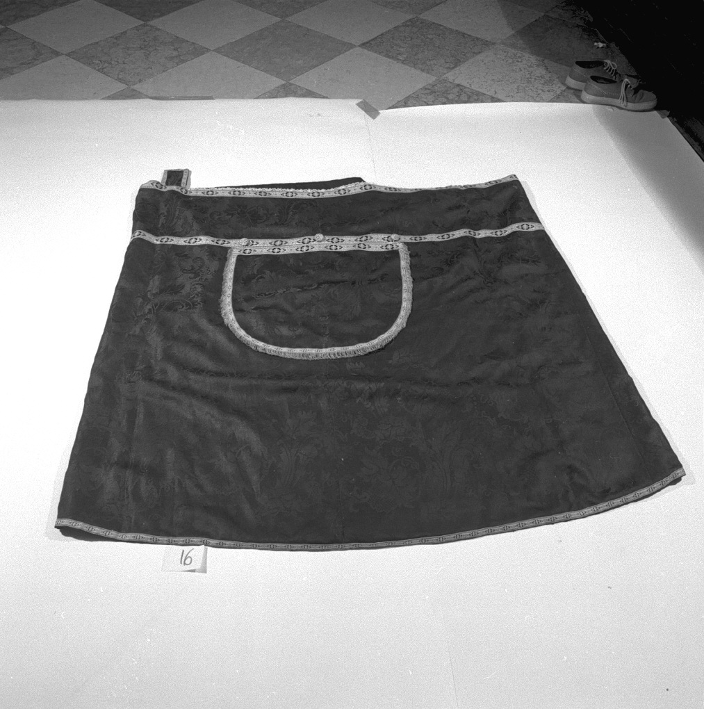 piviale - manifattura Italia centro-settentrionale (prima metà sec. XIX)