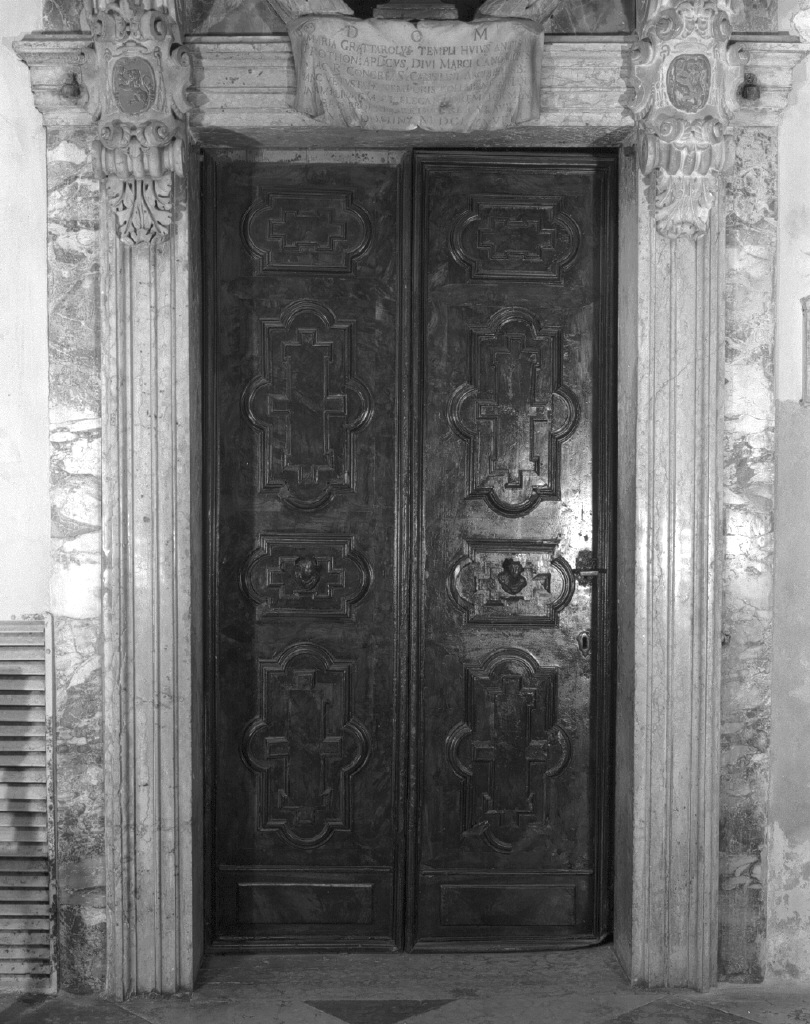 porta - a due battenti - bottega veneta (prima metà sec. XVI)