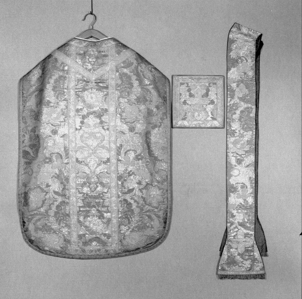 paramento liturgico, insieme - manifattura veneta (prima metà sec. XVIII)