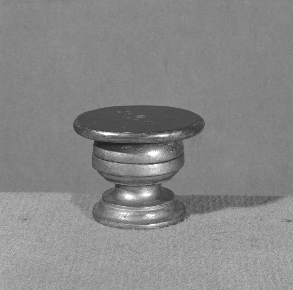 base per reliquiario - ambito veneto (sec. XIX)