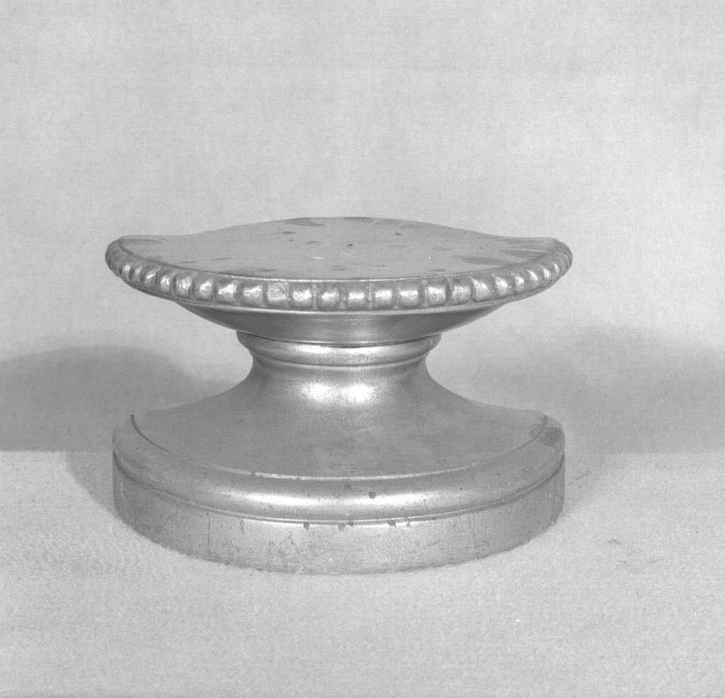 base - ambito veneziano (sec. XIX)