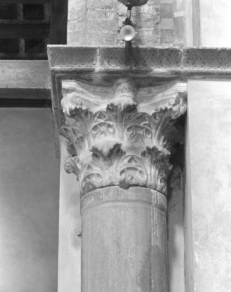 capitello corinzio - bottega veneta (sec. VII, sec. VII)