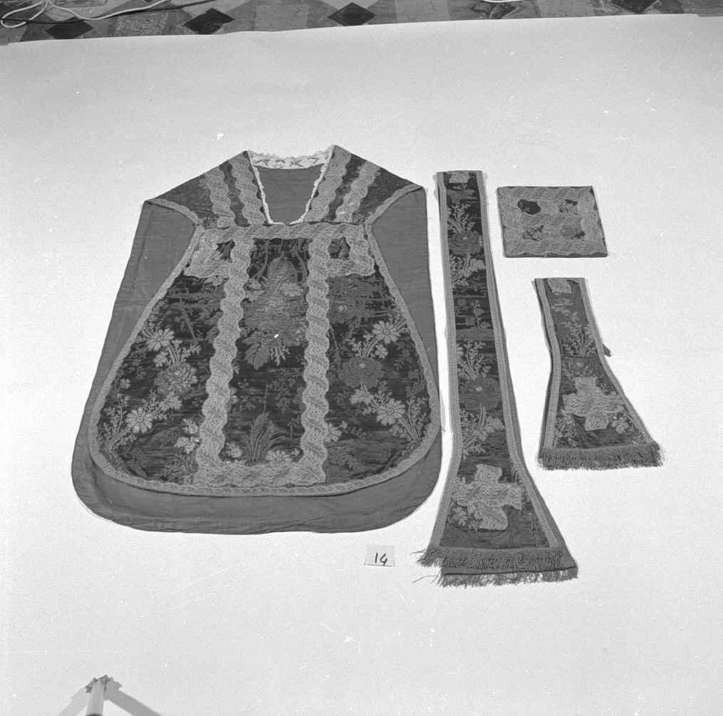 pianeta, elemento d'insieme - manifattura italiana (prima metà sec. XIX)