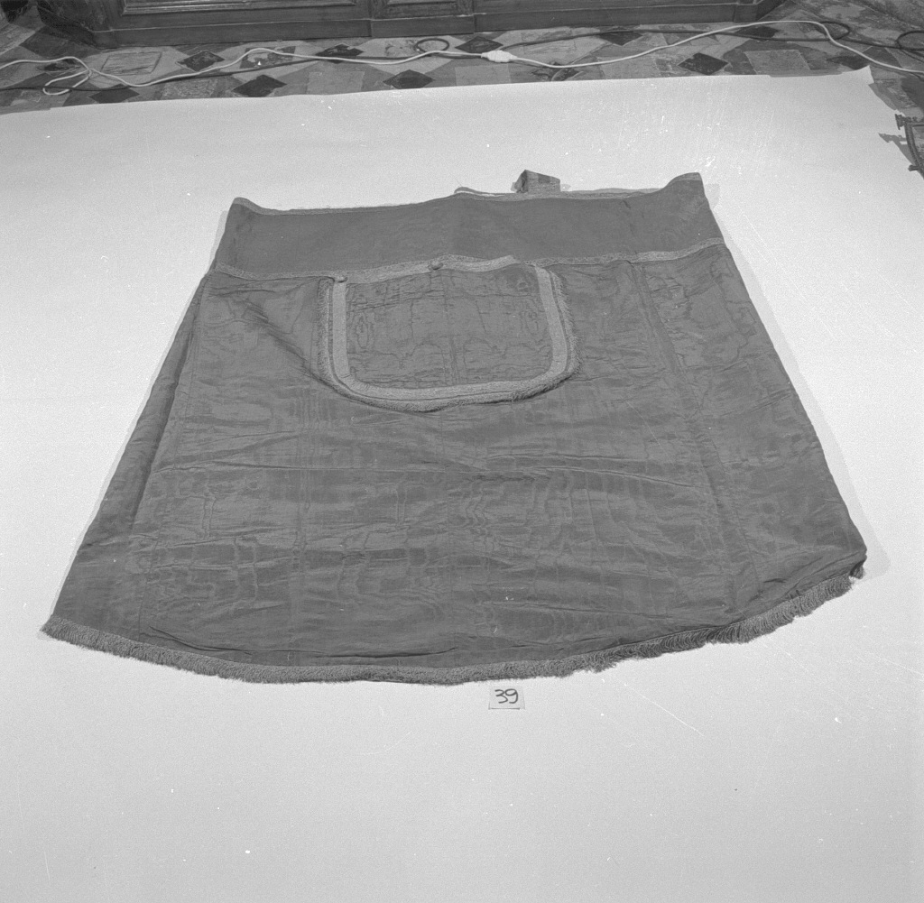 piviale - manifattura veneziana (prima metà sec. XVII)