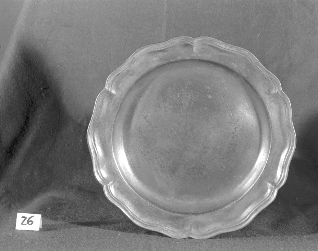 piatto - ambito italiano (metà sec. XX)