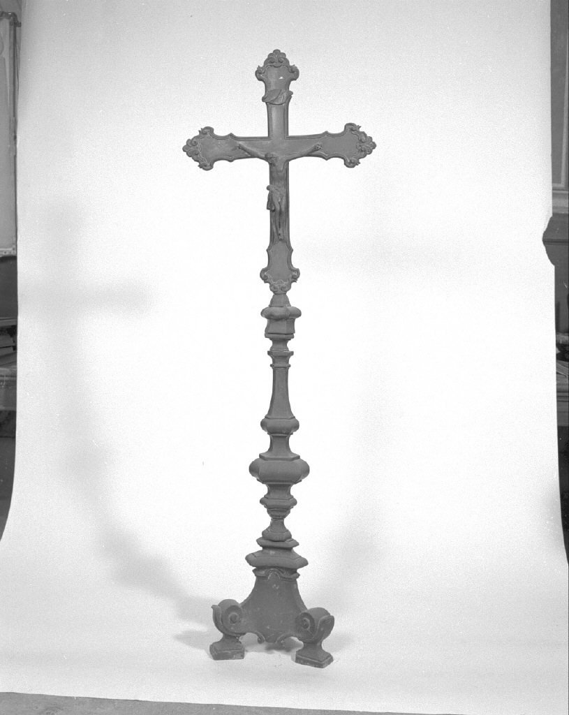 Cristo crocifisso (croce d'altare) - bottega veneta (ultimo quarto sec. XVIII)