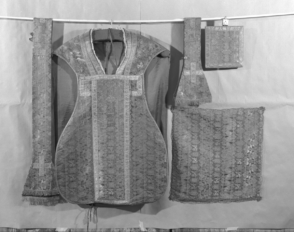 paramento liturgico, insieme - manifattura veneziana (secondo quarto sec. XVII)