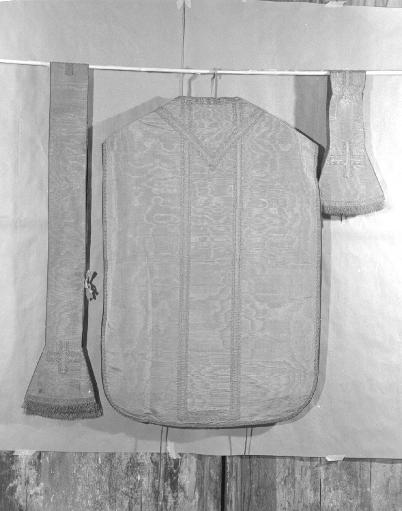 pianeta, elemento d'insieme - manifattura veneziana (prima metà sec. XVII)