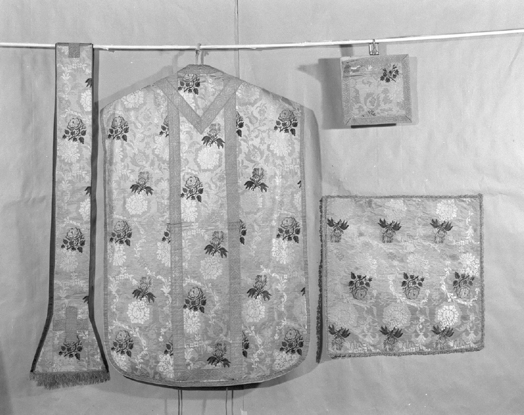 pianeta, elemento d'insieme - manifattura veneziana (inizio sec. XVIII)