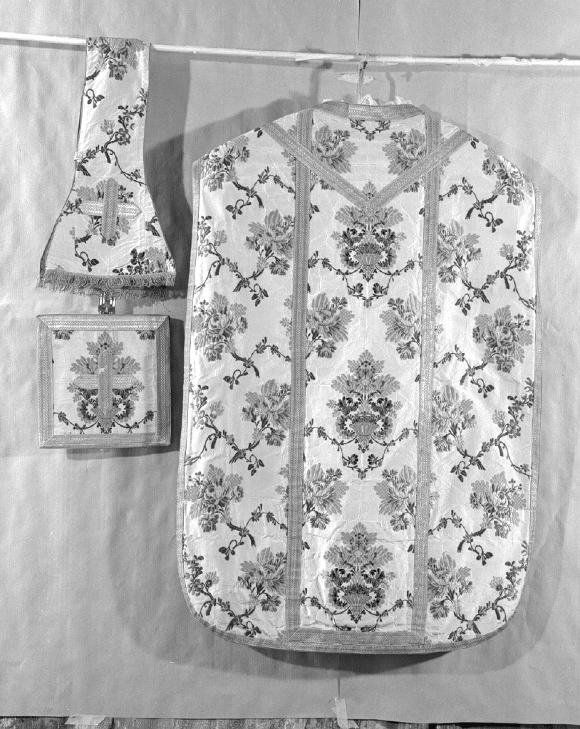 pianeta, elemento d'insieme - manifattura veneziana (secondo quarto sec. XVIII)