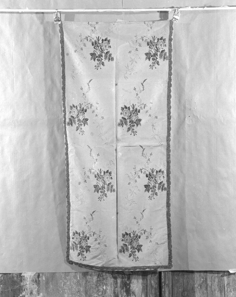 conopeo di tabernacolo - manifattura veneziana (terzo quarto sec. XVIII)