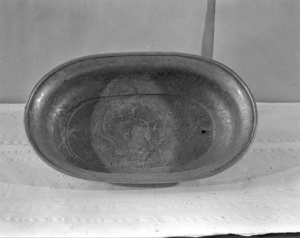 bacile - ambito veneziano (prima metà sec. XX)